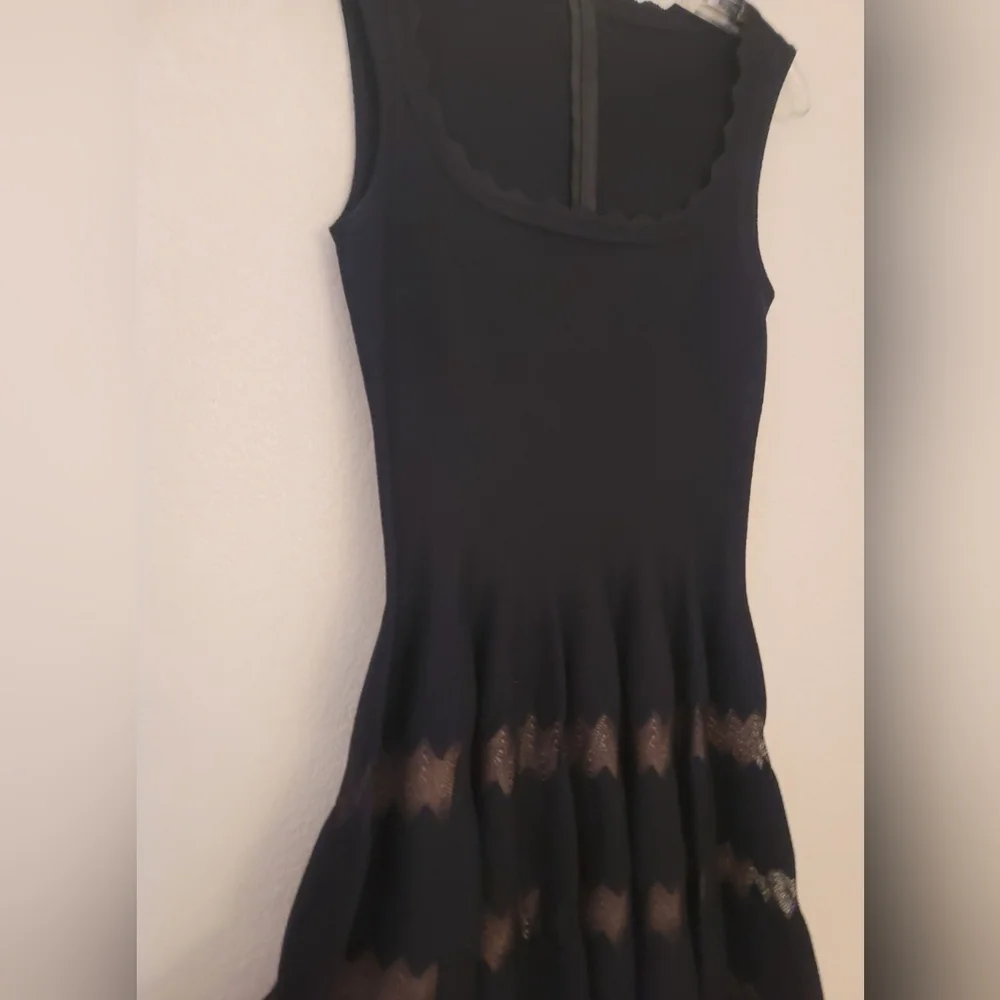 Alaia Black Scalloped Jaquard Fit And Flare Skater Dress Womens Size 42/US S - Picture 5 of 16